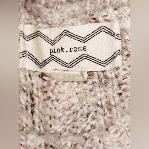 Pink Rose Loose Knit Sweater Small - Picture 10 of 14